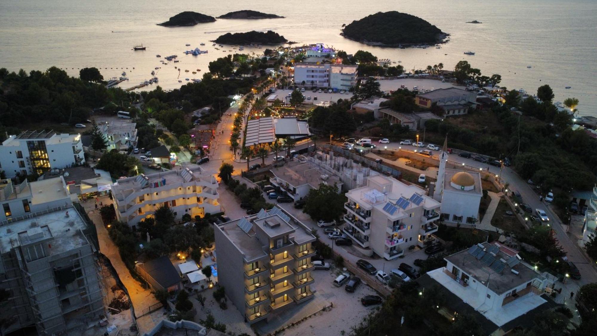 Hotel Resol 2 คซามิล ภายนอก รูปภาพ